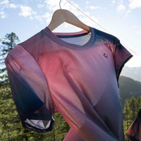 Women&#39;s Blurred Ultralight TRAIL Jersey