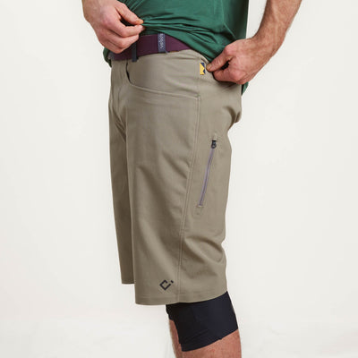 Men's TRAIL Access Short (Past Season)
