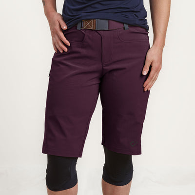 Women's TRAIL Access Short (Past Season)