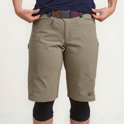Women's TRAIL Access Short (Past Season)