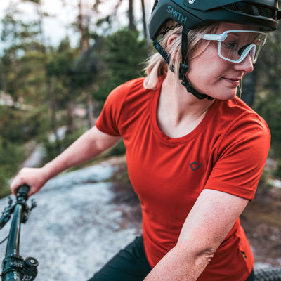 Women's Delta TRAIL Jersey (Past Season)